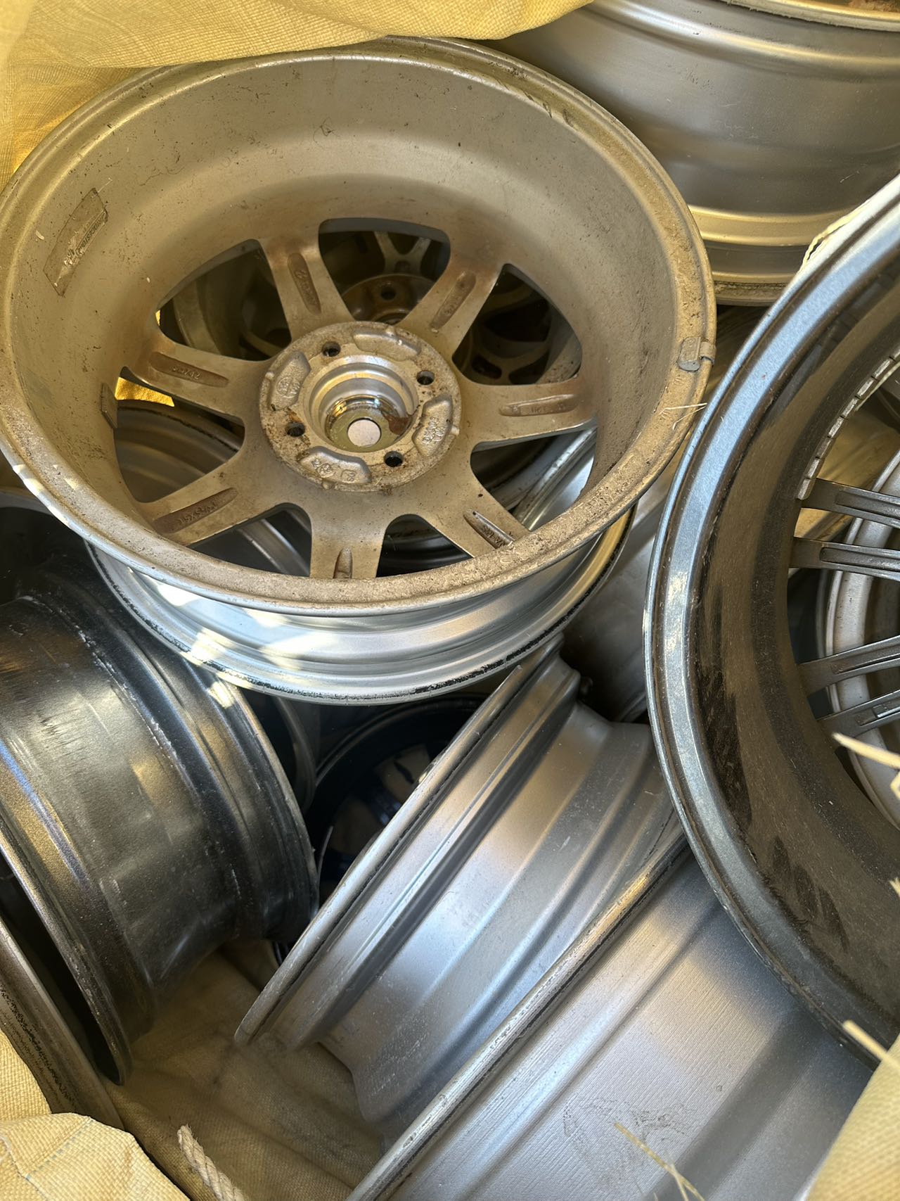 アルミホイール